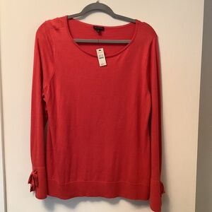 Talbots women’s sweater, size Large, new with tag!